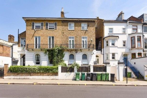 Flat to rent in Haverstock Hill, Belsize Park
