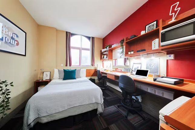 Thumbnail Flat to rent in Students - Burges House, 1 Trinity Street, Coventry
