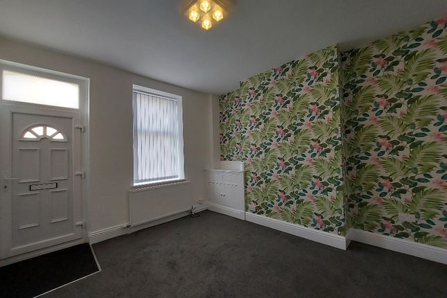 Terraced house to rent in Reed Street, Burnley