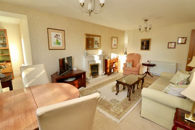 14, Avalon Court, Newport, Lincoln photo 4