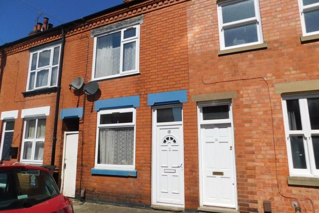 Flat to rent in Bulwer Road, Leicester