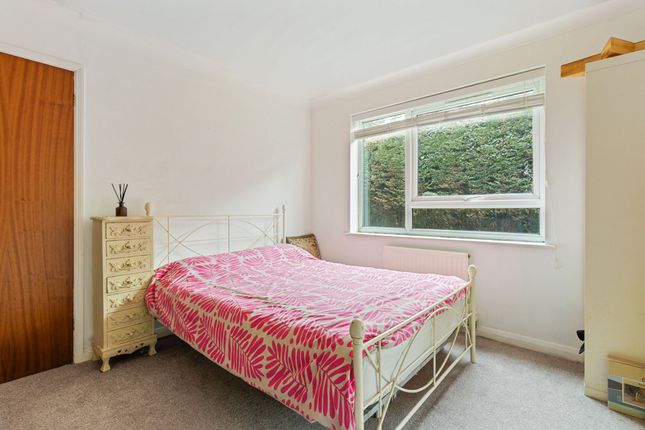 Flat 3, Lion Court Mill Park Road, Bognor Regis photo 4