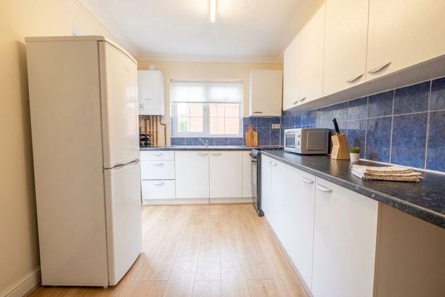 Flat 1, 109 Oxford Road, Reading photo 4