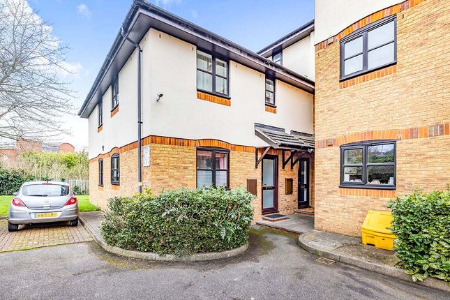 Thumbnail Flat for sale in The Scholars, Ladys Close, Watford, Hertfordshire