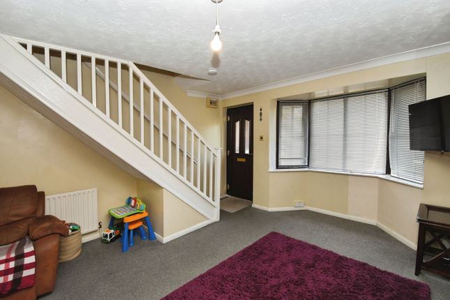 32, Webb Street, Lincoln photo 3