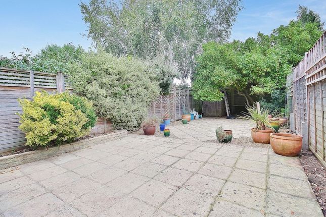 28 Algar Road, Isleworth photo 3