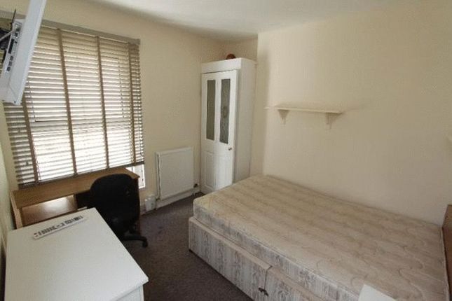A Larger Local Choice Of Flats To Rent In Plymouth Homes24