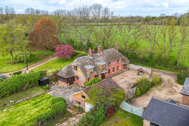 4-bed house on The Thatched Cottage, Ibsley Drove, Ringwood, £800,000