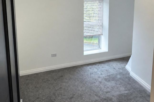 21 Olive Lane, Darwen photo 5
