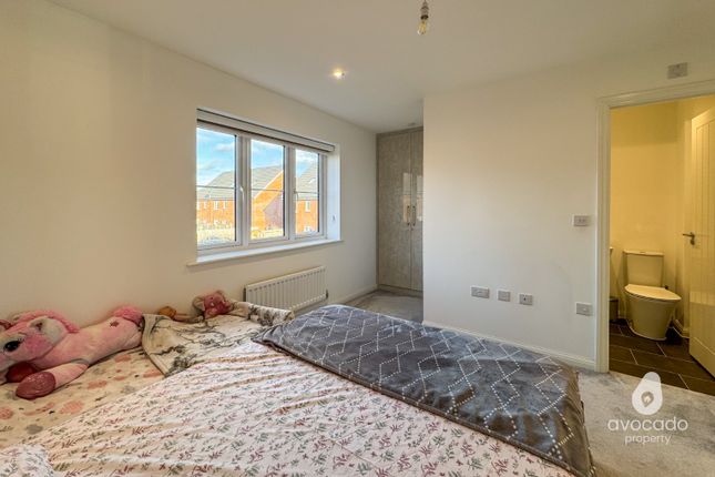 7 Denbigh Place, Shinfield, Berkshire photo 4