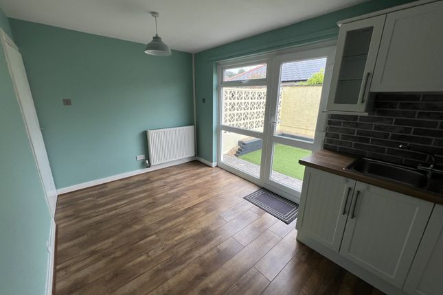 Myrddin Court, Carmarthen photo 3