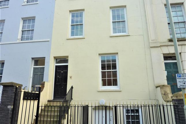 Thumbnail Flat to rent in Southgate Street, Gloucester, Gloucestershire