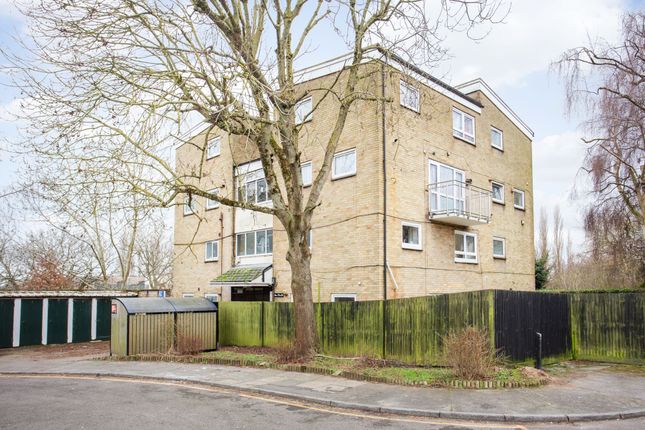 Flat for sale in City View, Canterbury