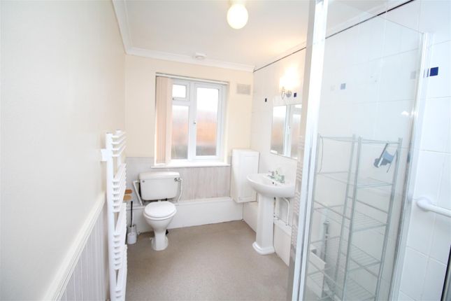 138, The Street, Ashford photo 4