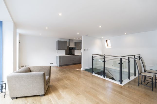 13, Dunworth Mews, London photo 4