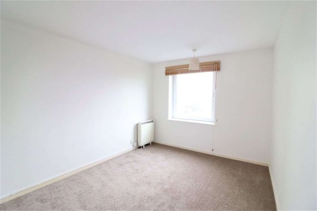 22, Deverill Court, London photo 5