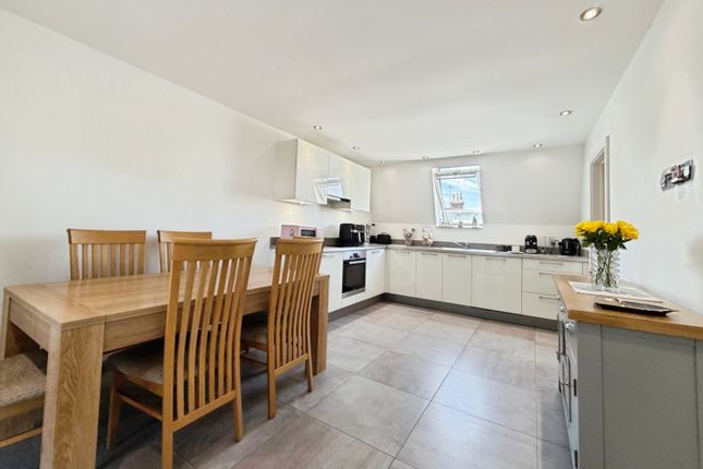 5 Bella Mews, 19, Seabrook Road, Hythe photo 4