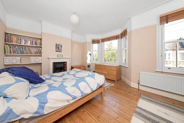 Terraced house for sale in Wiverton Road, Sydenham, London