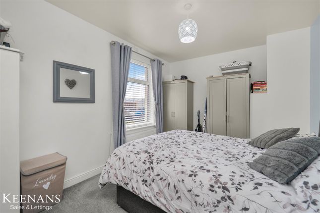 21, Railway Terrace, Simonstone photo 4