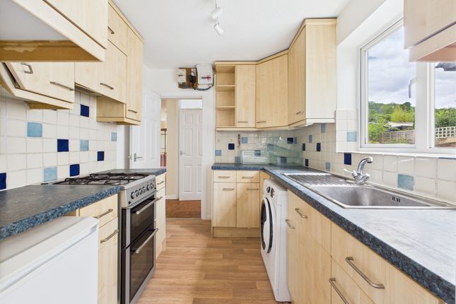 Tamaris, Juniper Lane, High Wycombe photo 3