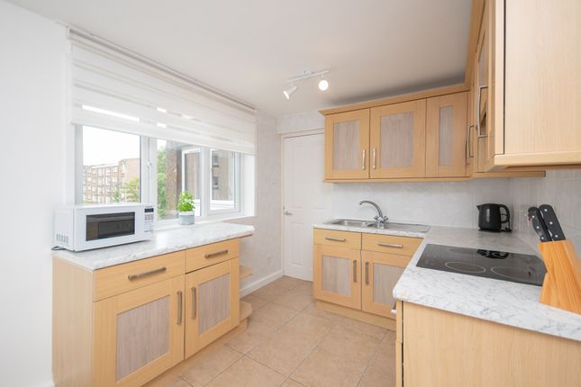 41, Ivanhoe Road, Cumbernauld photo 5