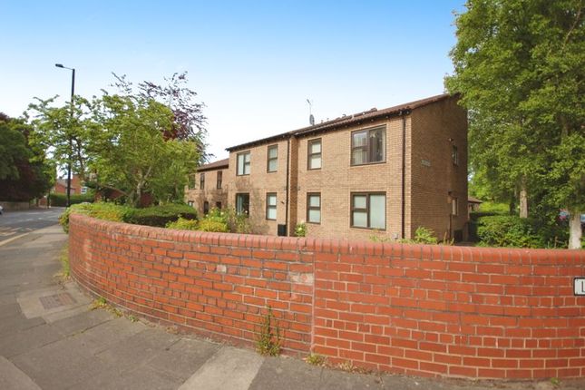 Flat for sale in Lyndhurst Road, Forest Hall, Newcastle Upon Tyne