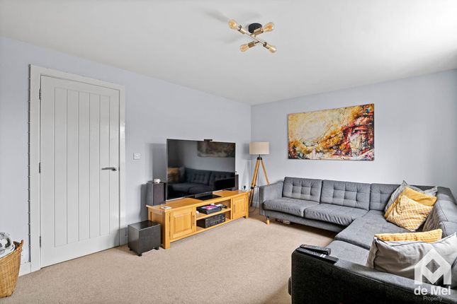 8, Verda Place, Cheltenham photo 4