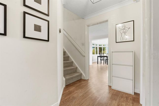 22, Whitehead Drive, Warwick photo 4