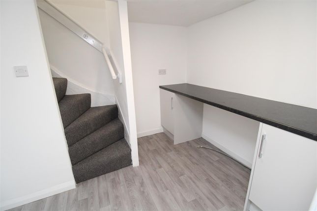 224, Tyntyla Road, Pentre photo 4