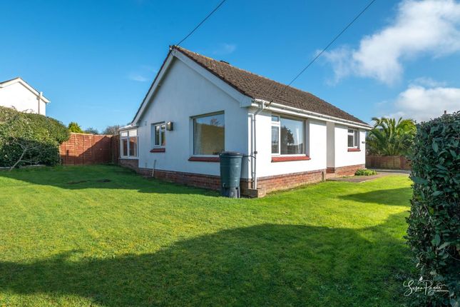 2-bed detached on Overwoods Church Road, Ryde, £300,000
