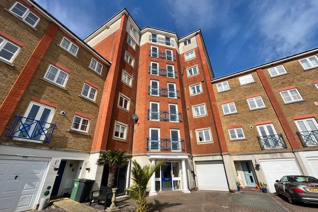 Flat to rent in Anguilla Close, Eastbourne