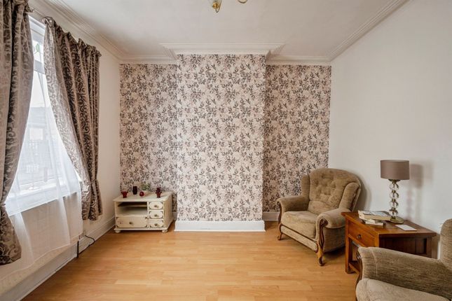 164, Whitelee Road, Mexborough photo 2