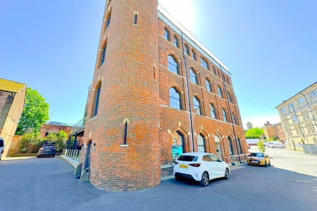 Flat 5, Clarks Mill, Trowbridge photo 2