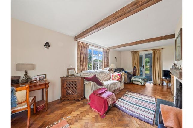 Lavender Cottage, Horseshoe Lane, Cranleigh photo 4