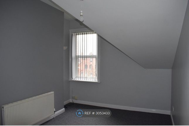 Flat, Linnet Lane, Liverpool photo 5