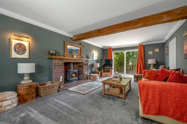 94, Grantham Road, Bottesford photo 3