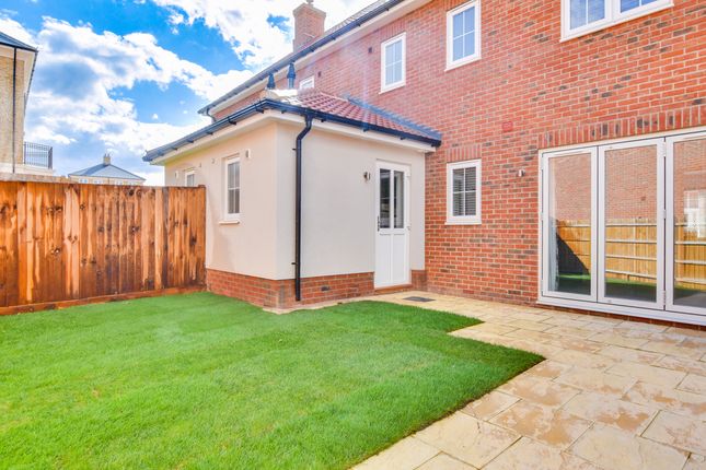 Plot 404, Puffin, Woodlands Park Drive, Great Dunmow photo 3
