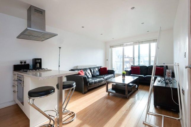 Flat for sale in Thomas Jacomb Place, Walthamstow, London