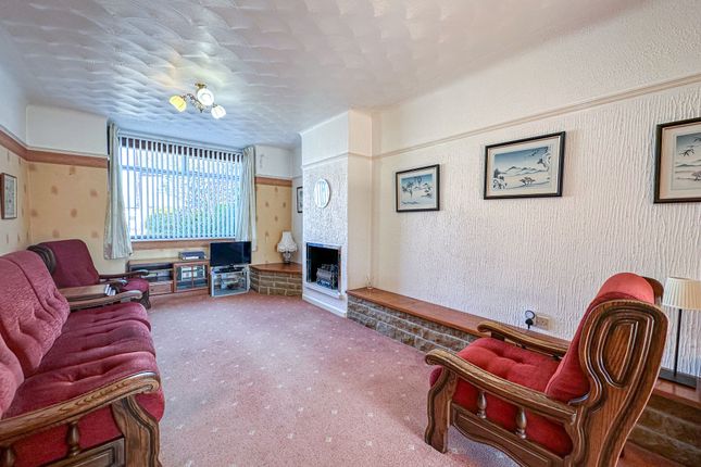 10 Somerset Road, Wirral photo 2