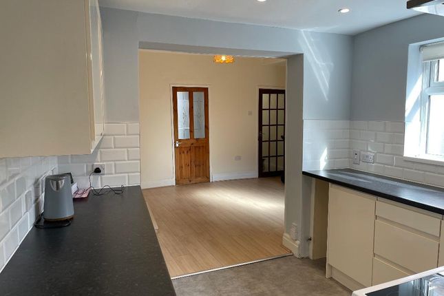 Cuthbert Ave, Airlie St, Hull photo 5