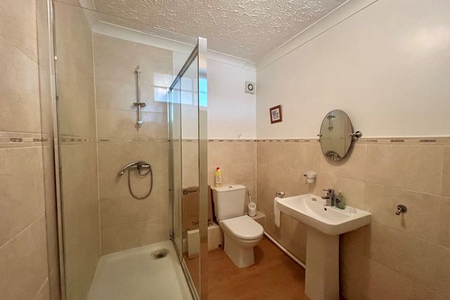 Flat for sale in Boston Road, Sleaford