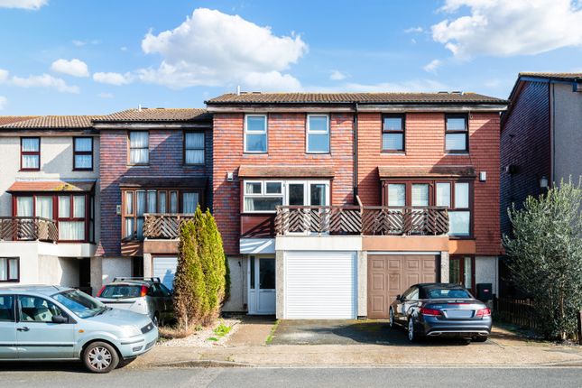3-bed flat on 2, Buttermere Close, Morden, £500,000