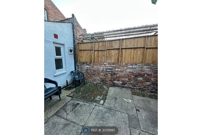 Sibthorp St, Lincoln photo 5