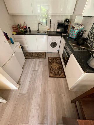 169 Portland Road, London photo 4
