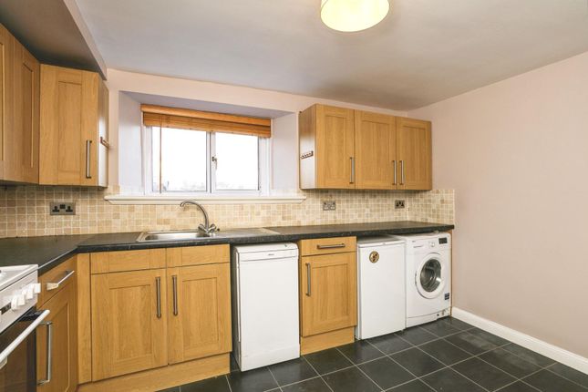 Flat for sale in Main Street, Alford