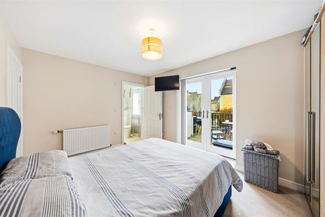3, Chapel Drive, Dartford photo 5