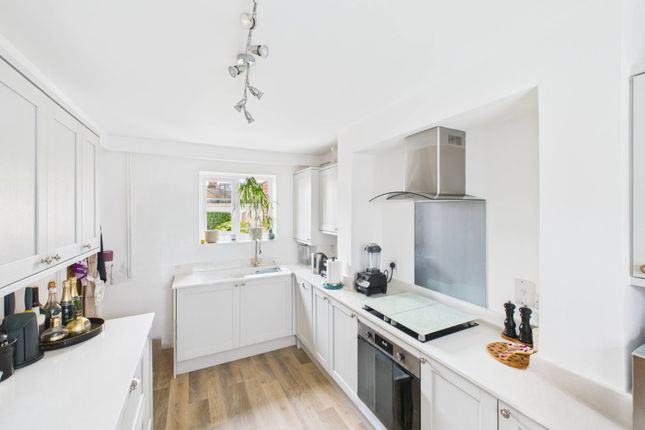 2-bed terraced on D3,, Cavalry Crescent, Berkshire, £465,000