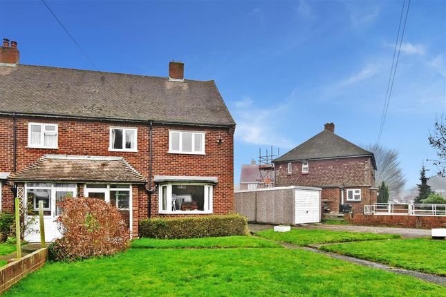 Thumbnail Semi-detached house for sale in Evenden Road, Meopham, Kent