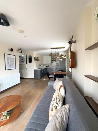 Thumbnail Flat to rent in Abbey Road, Barking