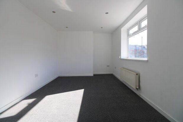 Property to rent in Burns Terrace, Durham